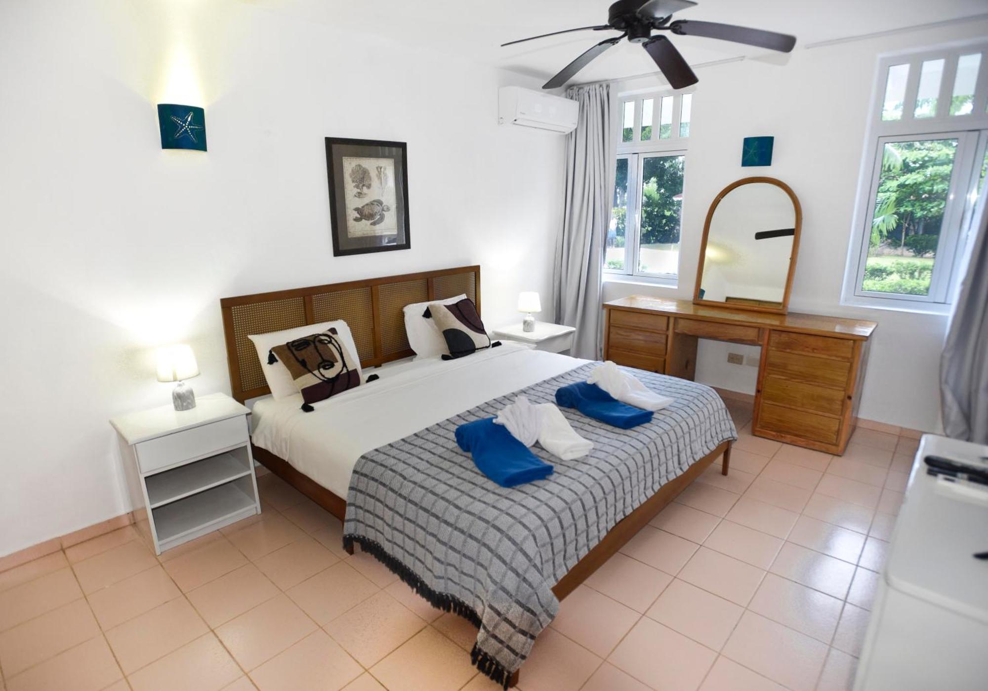 El Pelicano Apart-Hotel Las Galeras Dış mekan fotoğraf