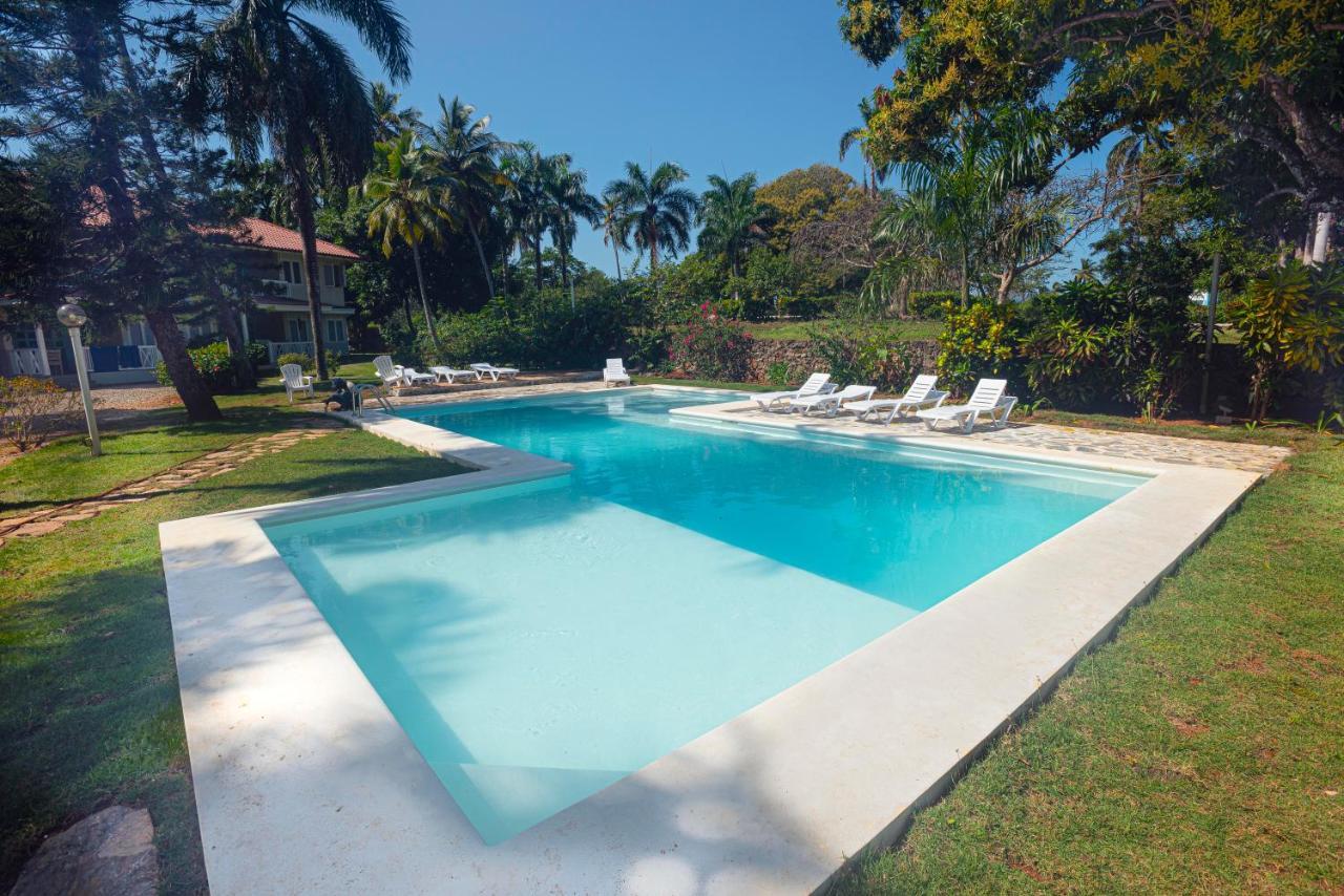 El Pelicano Apart-Hotel Las Galeras Dış mekan fotoğraf